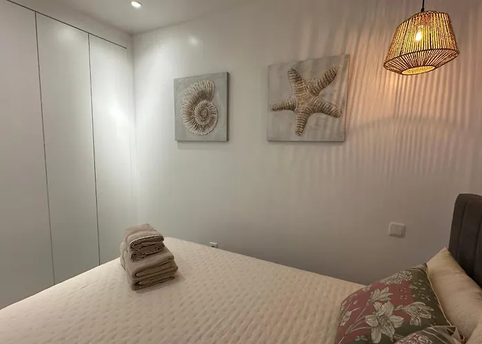 Апартаменты Alecrim 76 *